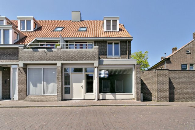 iQ Makelaars HILVARENBEEK, Varkensmarkt